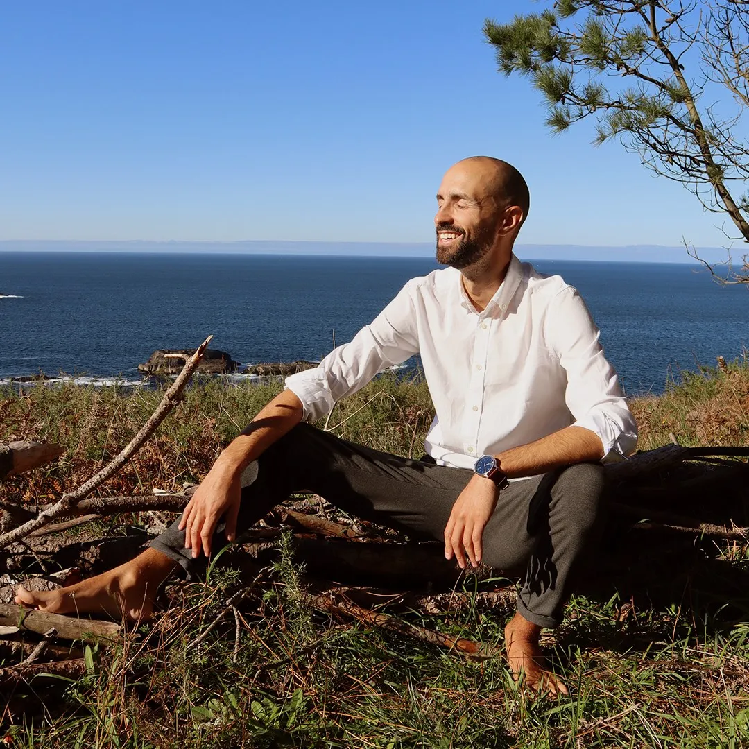Fernando Riveira en la playa